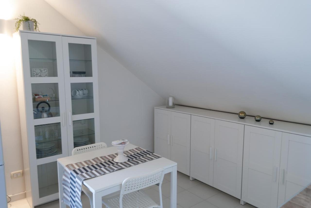 Apartamento La Mansarda Di Nemi Trapani Exterior foto